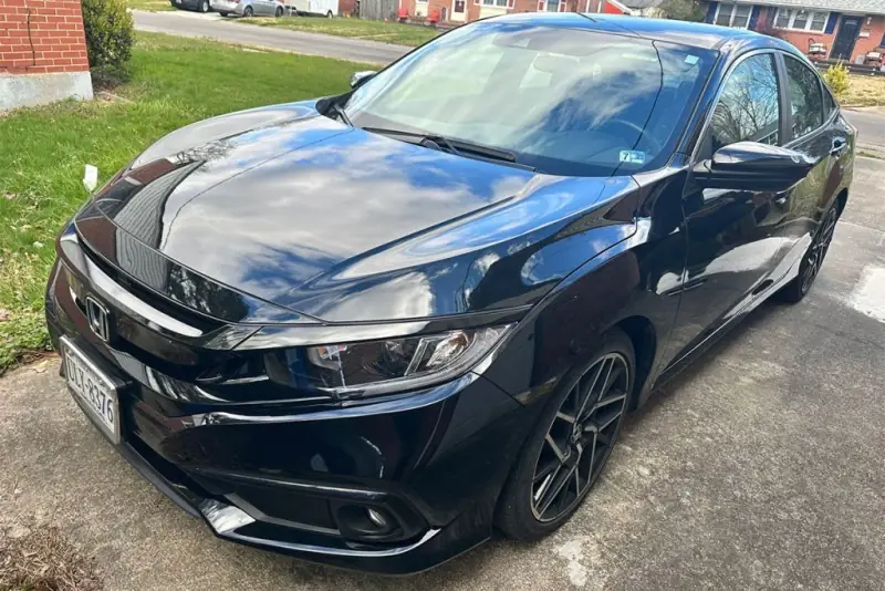 2019 Honda Civic sold at a Green Light auction