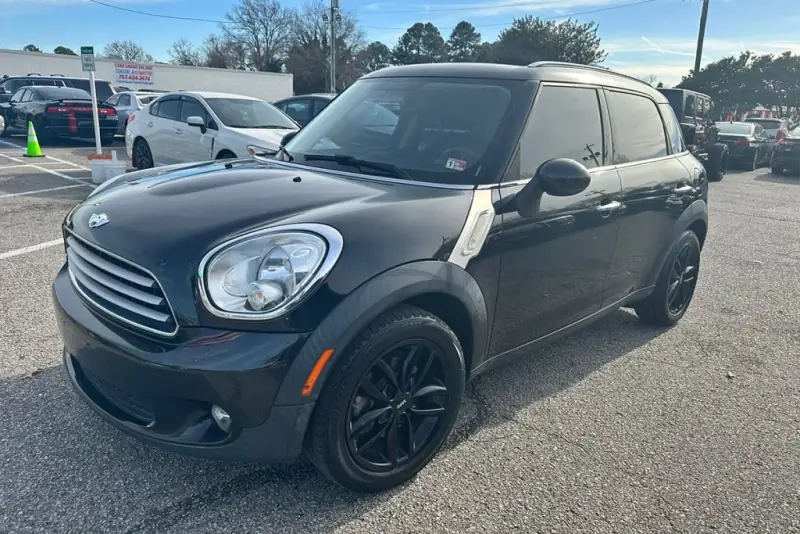 2014 Mini Cooper sold at a Green Light auction